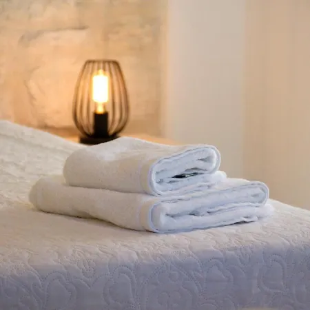 Nomads House 3* Λογαράς