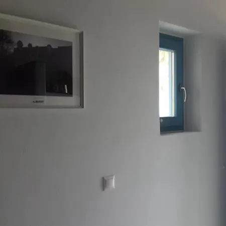 Nomads House Λογαράς