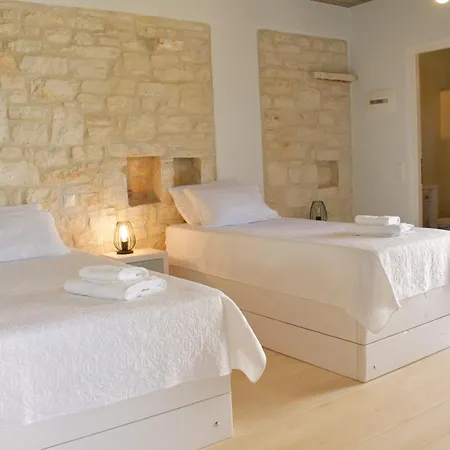 Nomads House Ξενοδοχείο με διαμερίσματα 3*