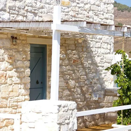 Ξενοδοχείο με διαμερίσματα Nomads House