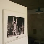 Nomads House 3* לוגאראס