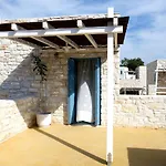 מלון דירות Nomads House לוגאראס
