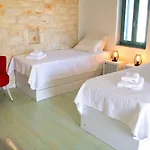 Nomads House מלון דירות