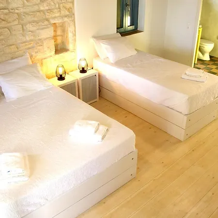 Aparthotel Nomads House