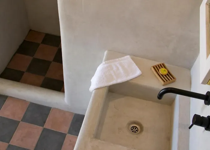 Nomads House Aparthotel