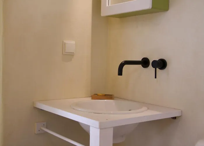 Aparthotel Nomads House 3*