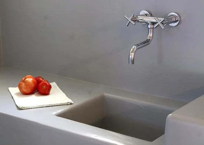 Nomads House Aparthotel