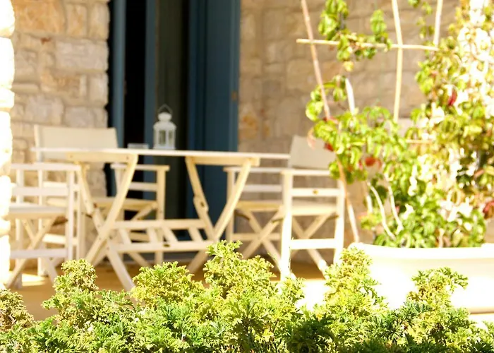 Aparthotel Nomads House 3*